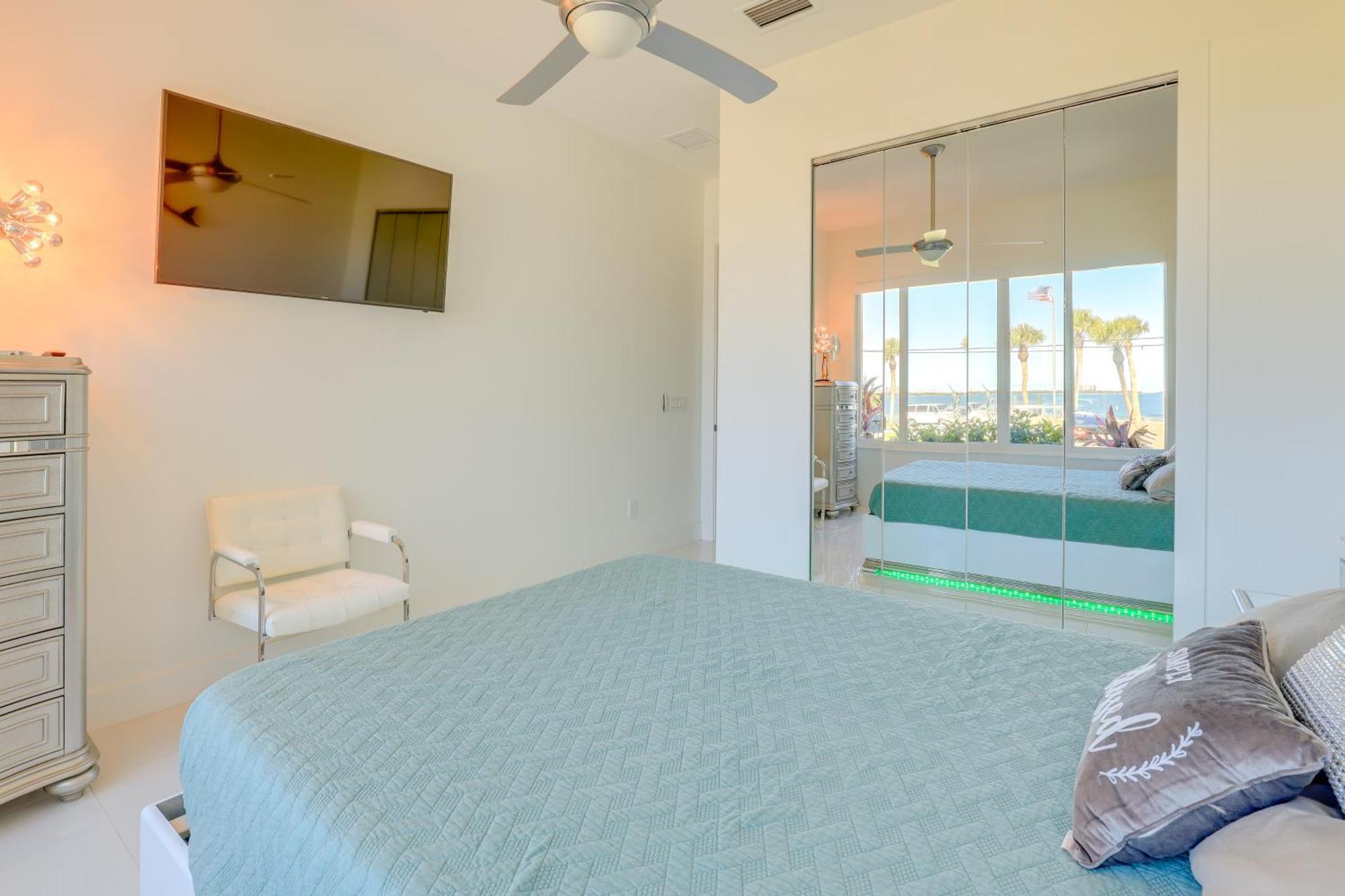 Sleek Fort Pierce Vacation Rental With Private Dock! 외부 사진